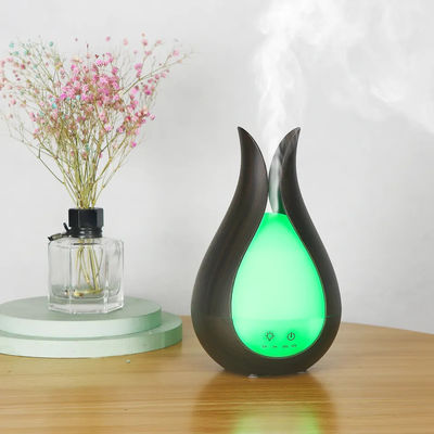 Buen precio Máquina de aromaterapia para el hogar Difusor de aroma de 300 ml de capacidad Mini humidificadores de aire portátiles con luz nocturna en línea