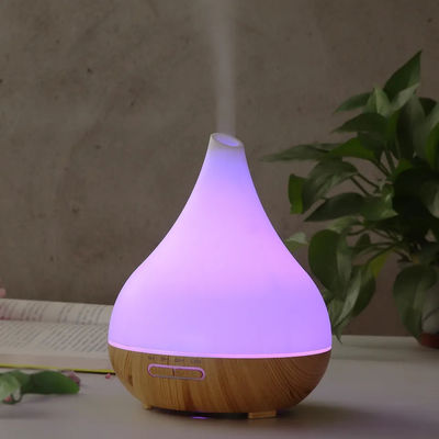 Buen precio 400 ml de capacidad Mini difusor de aceite de aroma máquina de aromaterapia de madera silenciosa de control remoto difusor de aroma con luz LED en línea